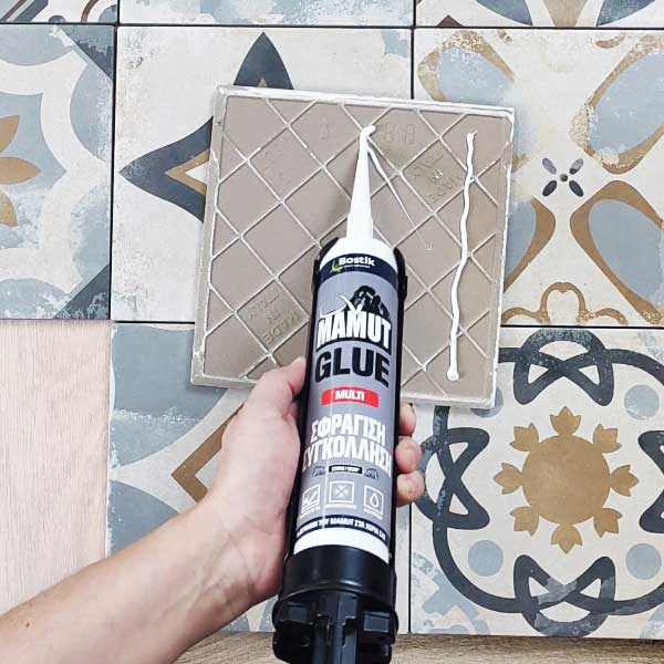 Bostik DIY Greece tutorial mirror step 4