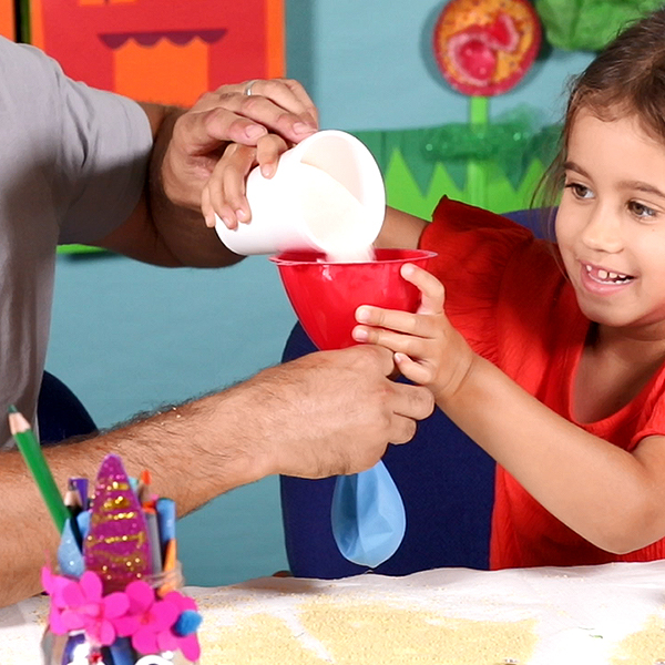 Bostik DIY Hong Kong Balloon Monsters Step 1