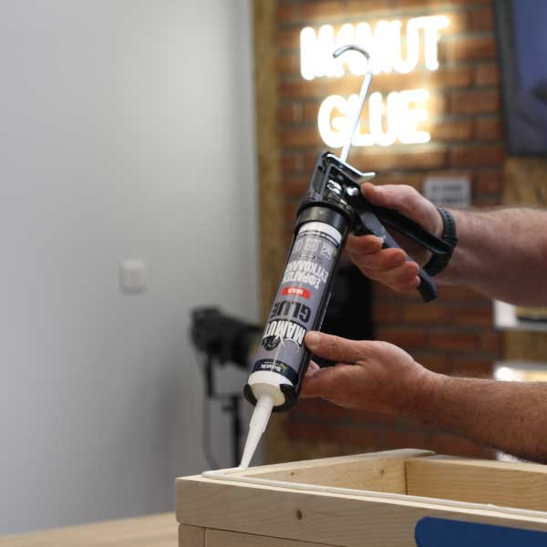 Bostik DIY Greece tutorial flower box step 8