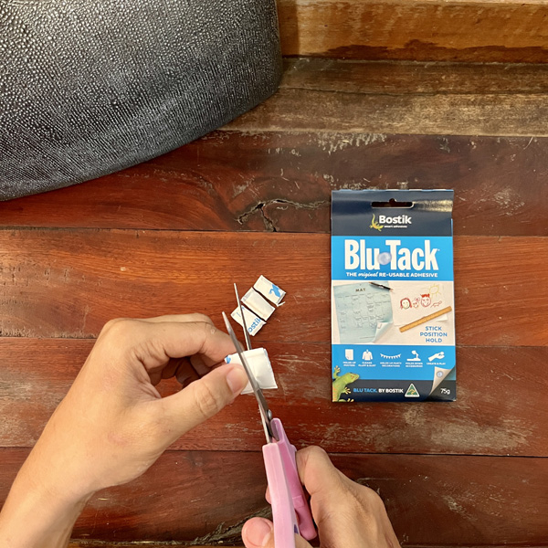 Bostik DIY PH How to Protect Your Floor from Scratches - Step 1