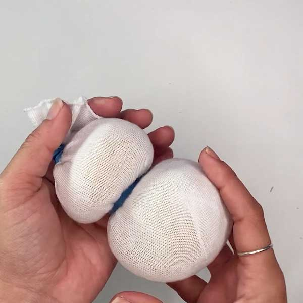 Bostik DIY South Africa Tutorial Snowman step 3