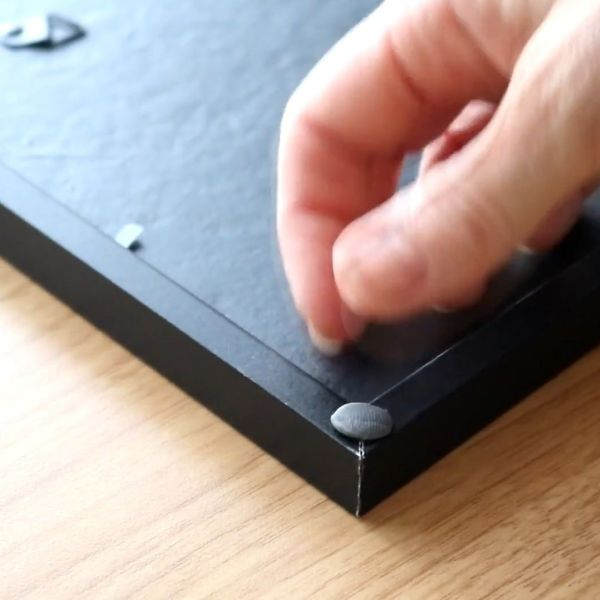 DIY Bostik UK Ideas & Inspiration Blu Tack Grey - Hack 1