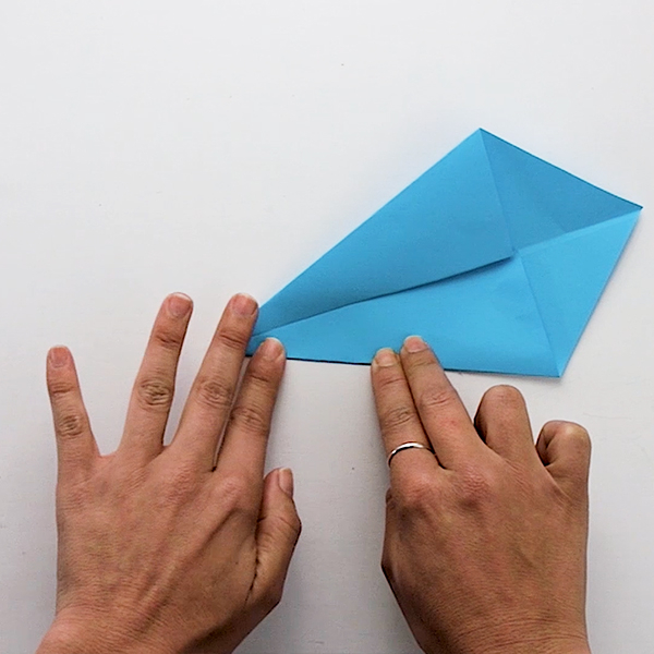 Bostik DIY South Africa Tutorial Paper Shark step 3