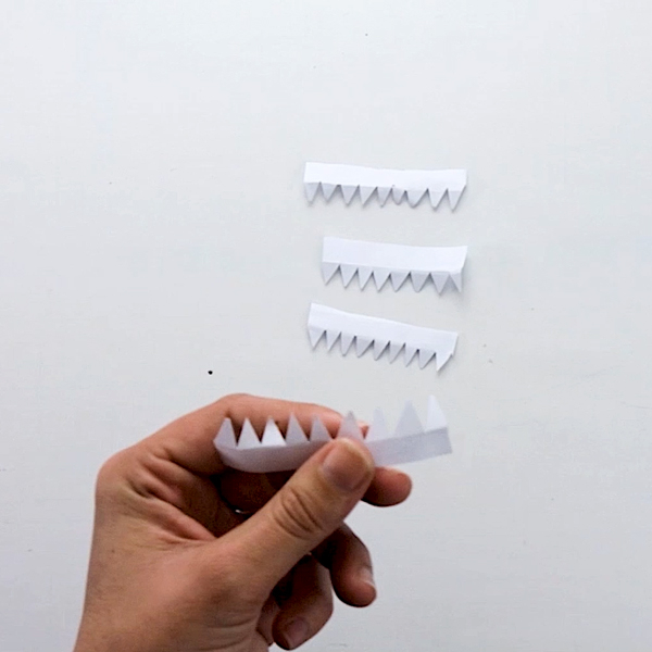 Bostik DIY South Africa Tutorial Paper Shark step 8