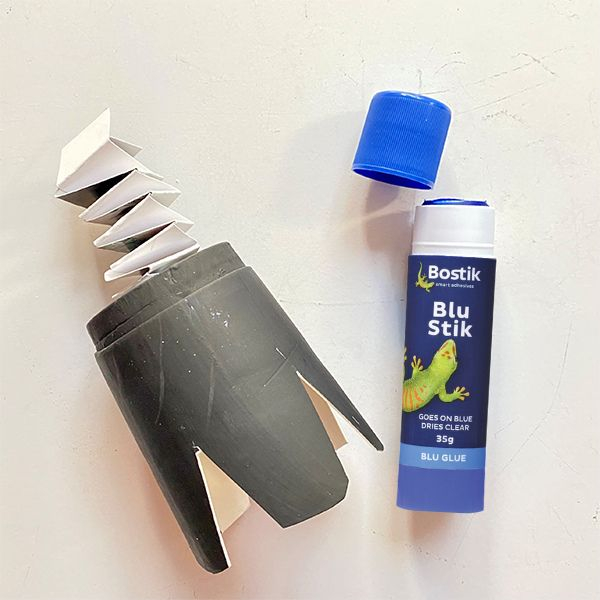 Bostik DIY Singapore halloween bobbing ghosts step 8