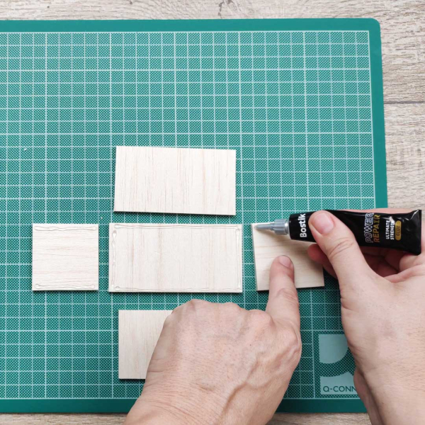 Bostik DIY Greece tutorial doll  house step 11