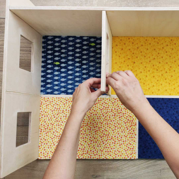 Bostik DIY Greece tutorial doll  house step 7