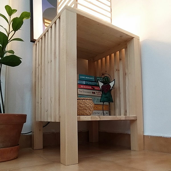 Bostik DIY Greece Tutorial Side Table step 10