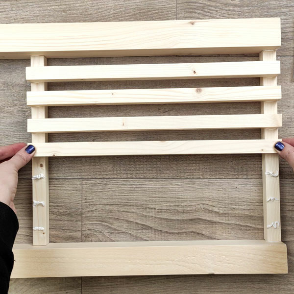 Bostik DIY Greece Tutorial Side Table step 5