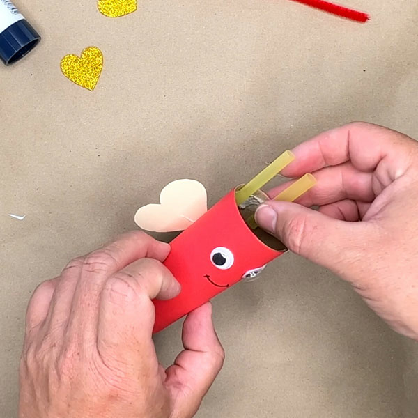 Bostik DIY South Africa Tutorial Valentine Butterfly step 6