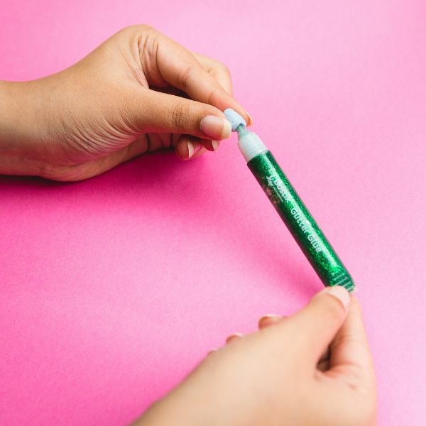 DIY Bostik UK Stationery & Craft - Blu Tack Handy App 6