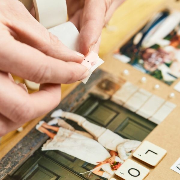 DIY Bostik UK Stationery & Craft - Glu Dots on a roll App 10