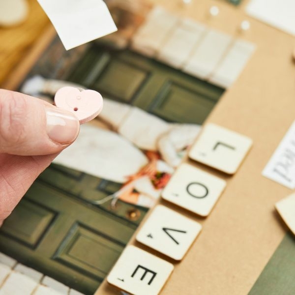 DIY Bostik UK Stationery & Craft - Glu Dots on a roll App 9