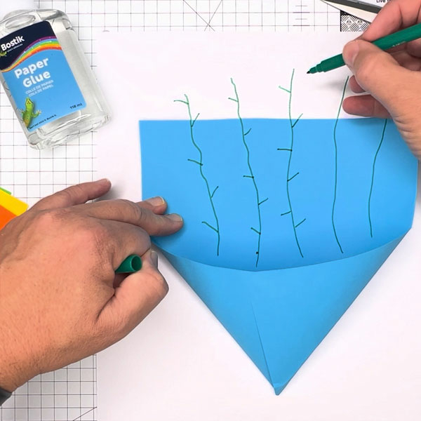 Bostik DIY South Africa Tutorial Paper Flower step 2