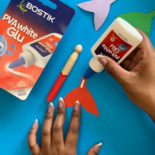 DIY Bostik UK Ideas & Inspiration - Mermaid clothes peg craft 4