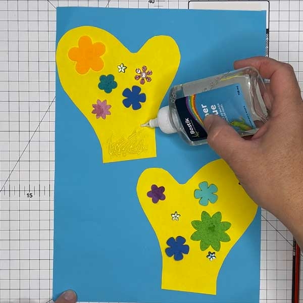Bostik DIY South Africa Tutorial Mitten step 3
