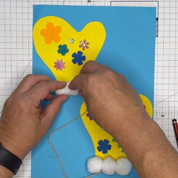 Bostik DIY South Africa Tutorial Mitten step 4