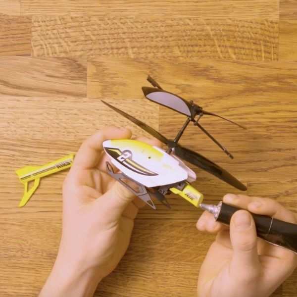 DIY Bostik UK Repair & Assembly - Hard Plastics Glue App 2