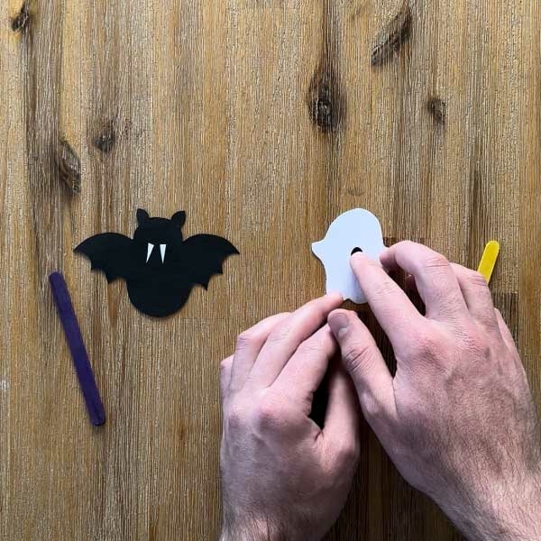 Bostik DIY South Africa Tutorial Halloween Stick Monsters Step 2