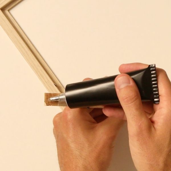 DIY Bostik UK Repair & Assembly - Contact Adhesive App 4